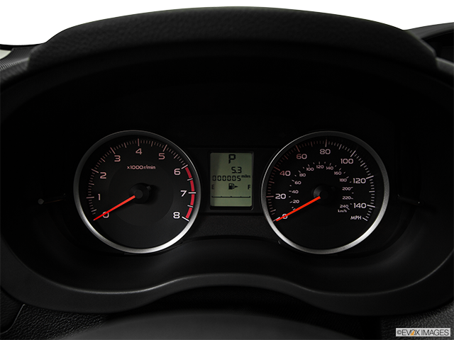 2015 Subaru Forester | Speedometer/tachometer