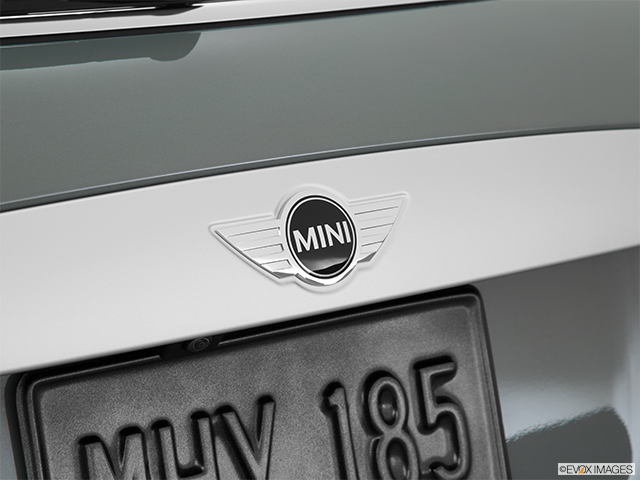 2015 MINI Cooper | Rear manufacturer badge/emblem
