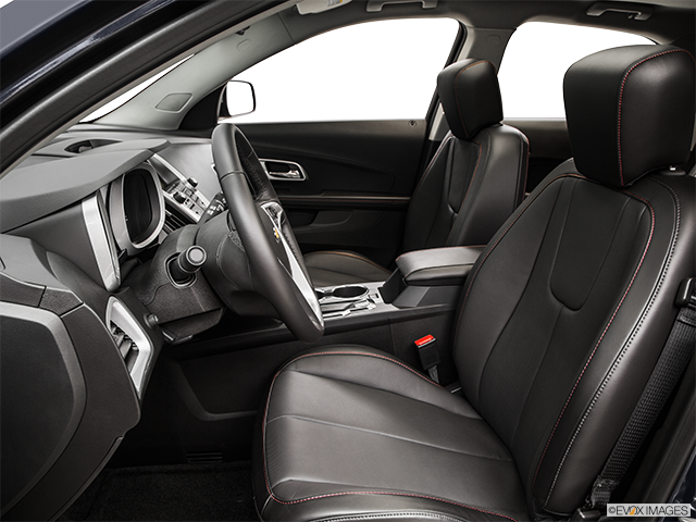 2015 Chevrolet Equinox | Front seats from Drivers Side