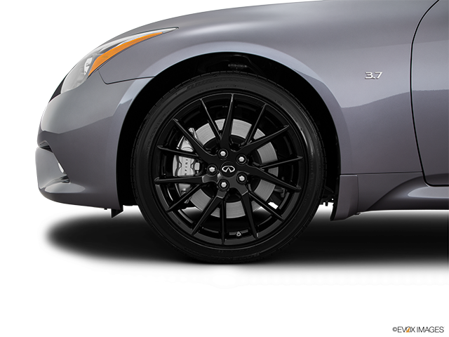 2015 Infiniti Q60 Coupe | Front Drivers side wheel at profile