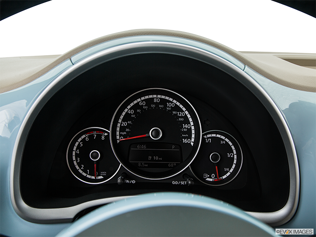 2015 Volkswagen The Beetle Classic | Speedometer/tachometer