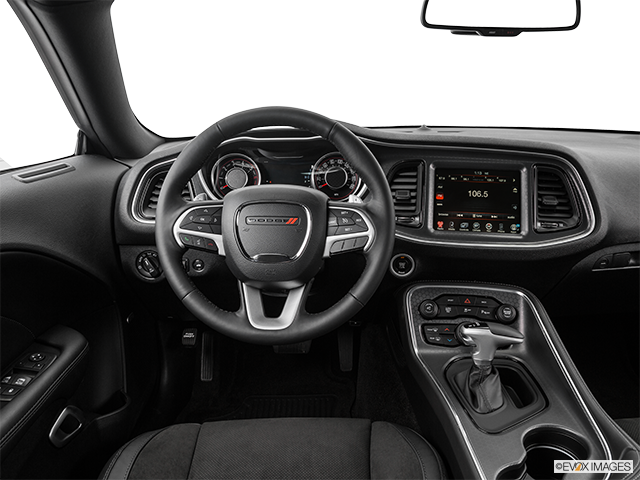 2015 Dodge Challenger | Steering wheel/Center Console