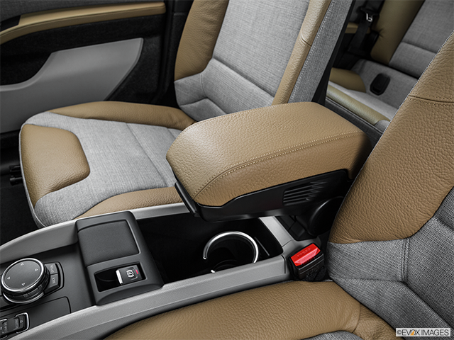 2015 BMW i3 | Front center console with closed lid, from driver’s side looking down