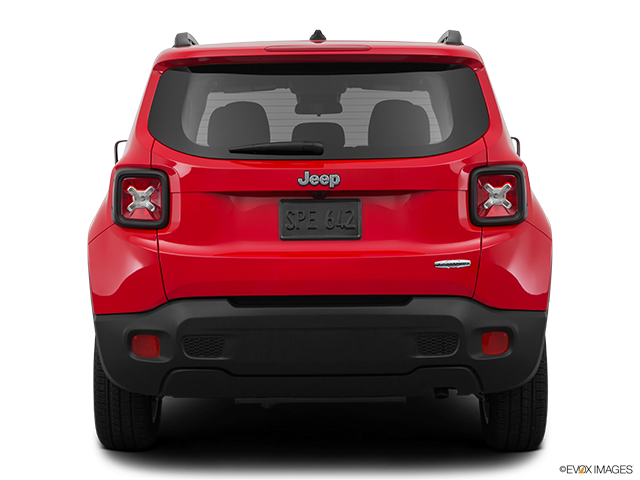 2015 Jeep Renegade | Low/wide rear