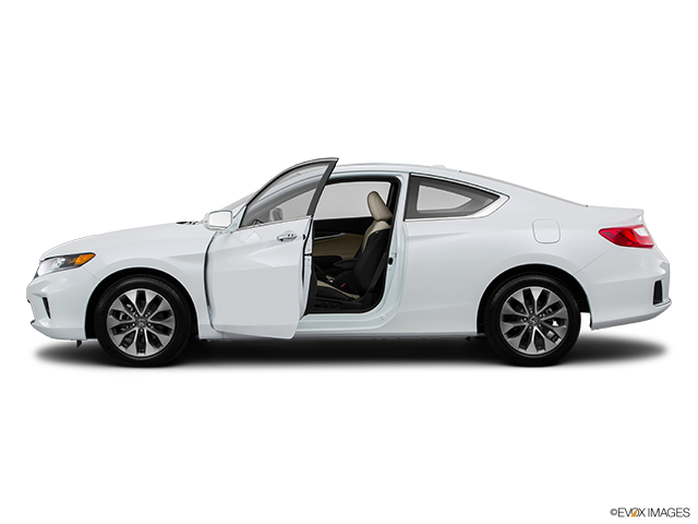2015 Honda Accord Coupe | Driver's side profile with drivers side door open