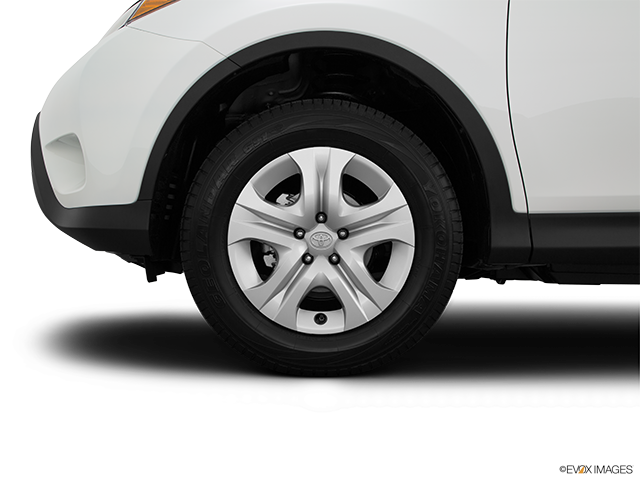 2015 Toyota RAV4 | Front Drivers side wheel at profile