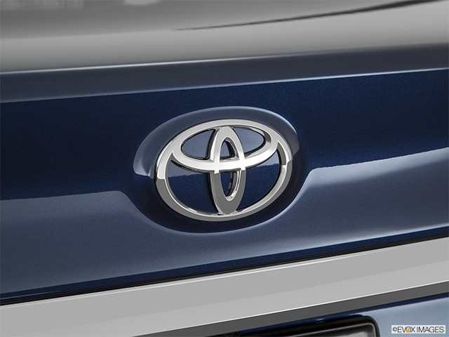 2015 Toyota Camry | Rear manufacturer badge/emblem