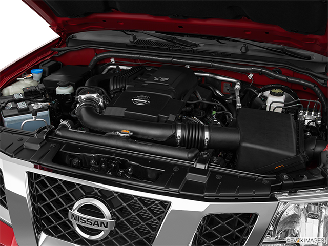 2015 Nissan Frontier | Engine