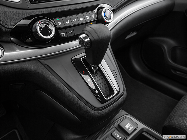 2015 Honda CR-V | Gear shifter/center console