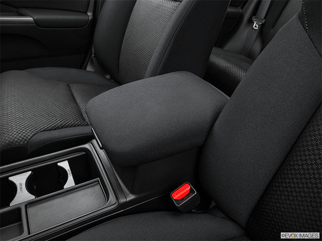 2015 Honda CR-V | Front center console with closed lid, from driver’s side looking down