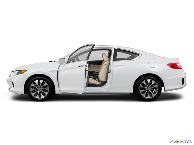 2015 Honda Accord Coupe | Driver's side profile with drivers side door open