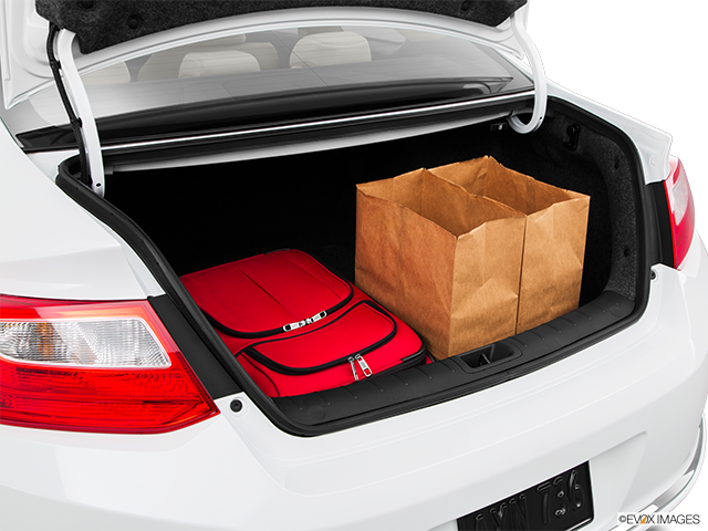 2015 Honda Coupé Accord | Trunk props