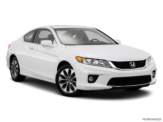 2015 Honda Coupé Accord | Front passenger 3/4 w/ wheels turned