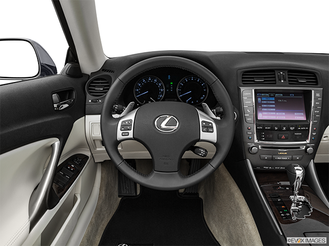 2015 Lexus IS 350C | Steering wheel/Center Console