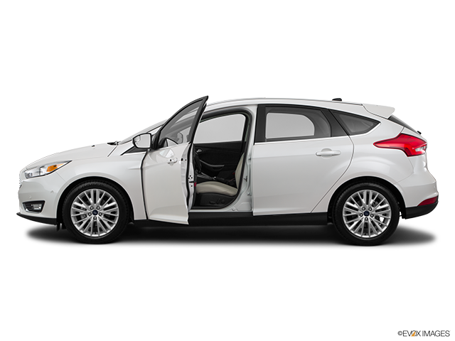 2015 Ford Focus | Driver's side profile with drivers side door open