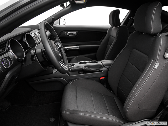 2015 Ford Mustang | Front seats from Drivers Side