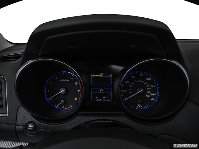 2016 Subaru Legacy | Speedometer/tachometer