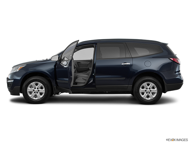 2016 Chevrolet Traverse | Driver's side profile with drivers side door open