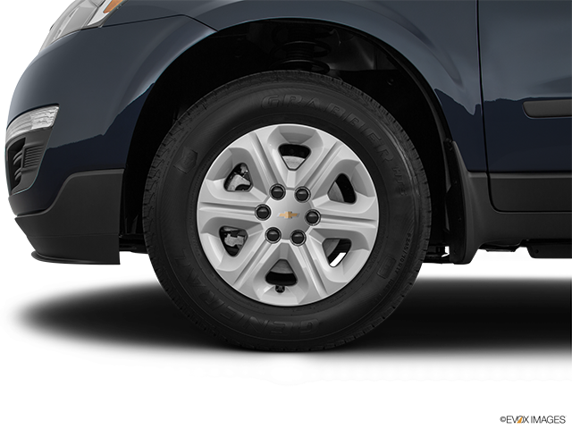 2016 Chevrolet Traverse | Front Drivers side wheel at profile