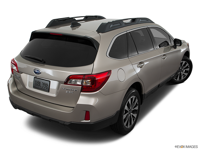 2016 Subaru Outback | Rear 3/4 angle view