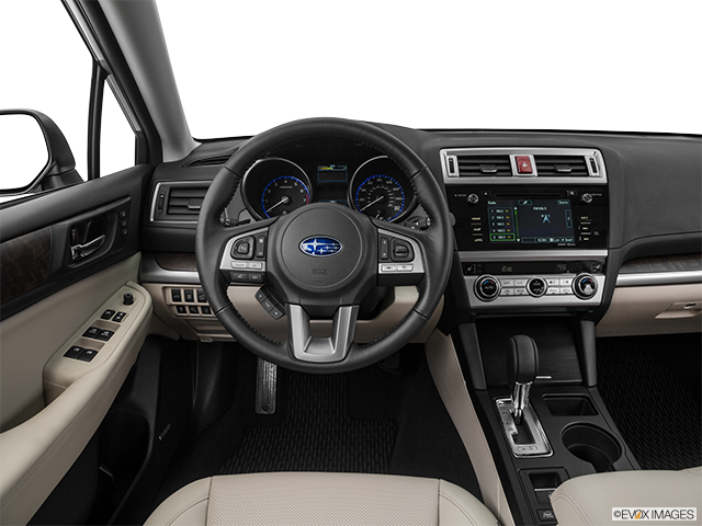 2016 Subaru Outback | Steering wheel/Center Console