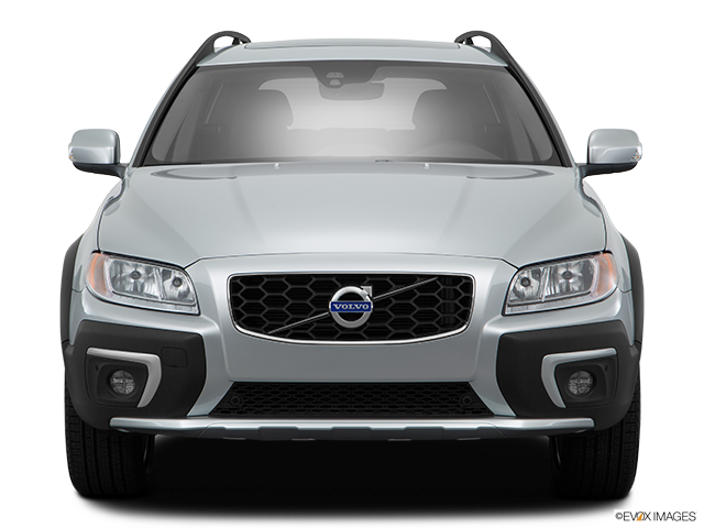 2016 Volvo XC70 | Low/wide front
