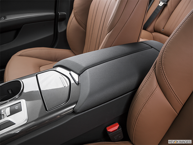 Accoudoir Central Avant Carbone D'origine Pour Maserati Ghibli 2014-2024, Occasion Avec Imperfections, Pièce OEM