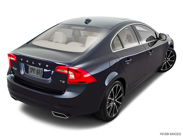 2016 Volvo S60 | Rear 3/4 angle view