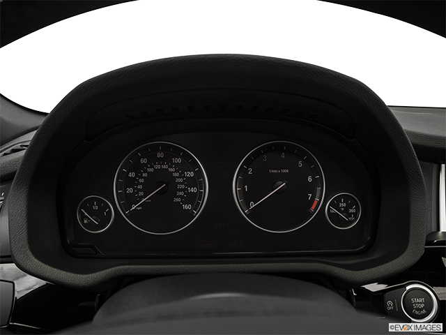 2016 BMW X3 | Speedometer/tachometer