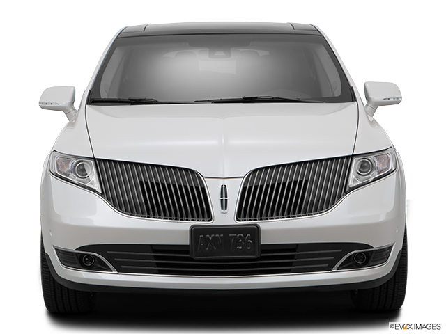 2016 Lincoln MKT | Low/wide front