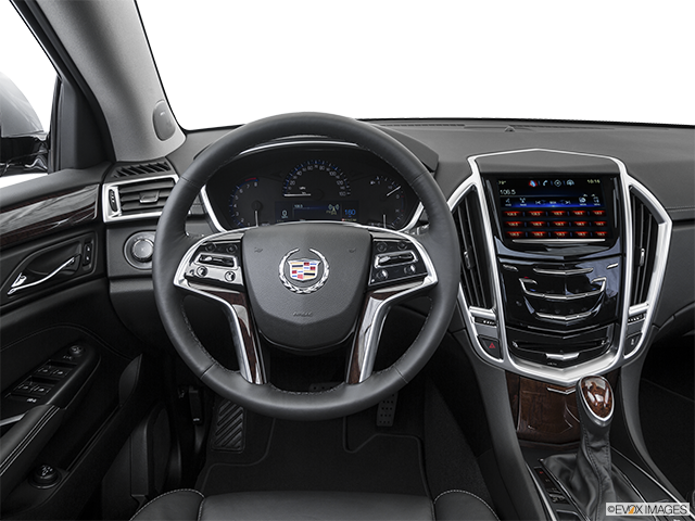 2016 Cadillac SRX | Steering wheel/Center Console