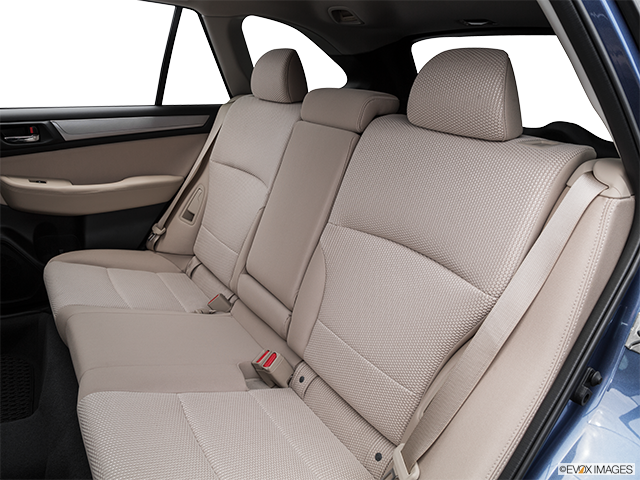 2016 Subaru Outback | Rear seats from Drivers Side