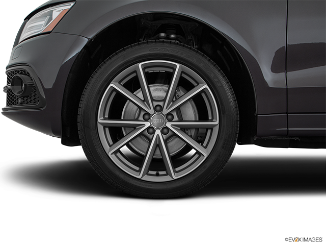 2016 Audi Q5 | Front Drivers side wheel at profile