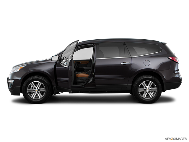 2016 Chevrolet Traverse | Driver's side profile with drivers side door open