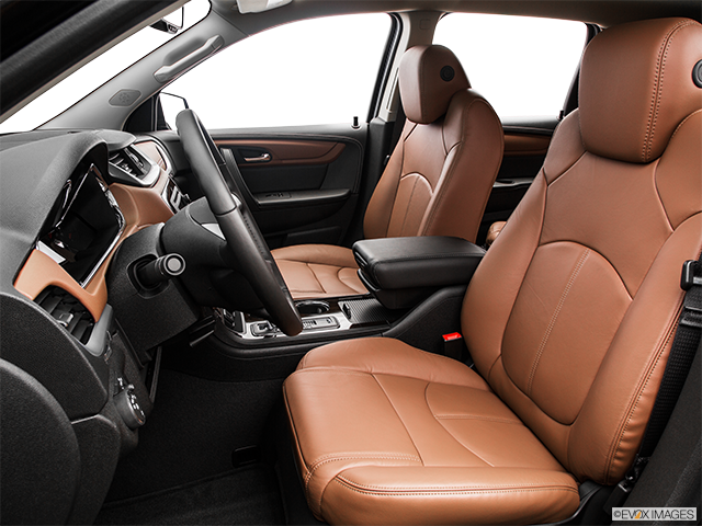2016 Chevrolet Traverse | Front seats from Drivers Side
