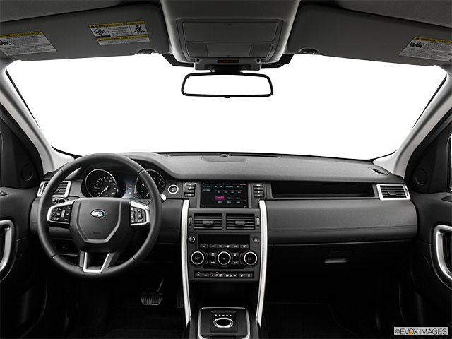 2015 Land Rover Discovery Sport | Centered wide dash shot