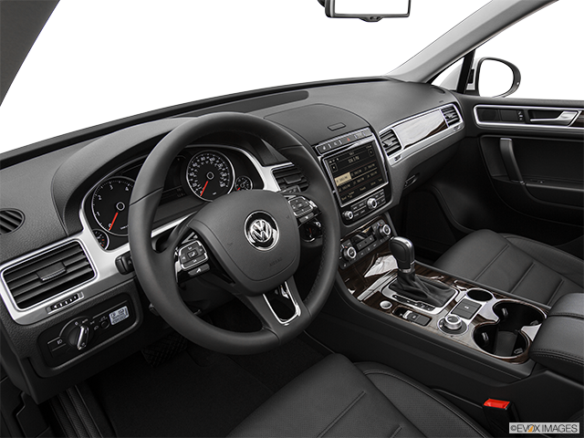 2016 Volkswagen Touareg | Interior Hero (driver’s side)