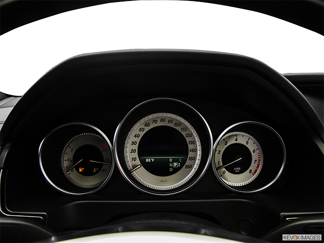 2016 Mercedes-Benz Classe E | Speedometer/tachometer