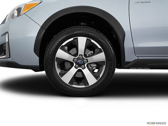 2016 Subaru Crosstrek | Front Drivers side wheel at profile