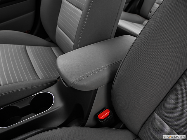 2016 Kia Forte | Front center console with closed lid, from driver’s side looking down
