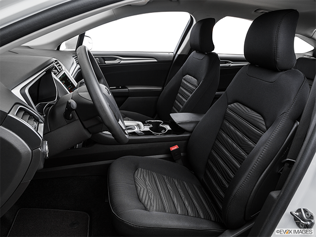 2016 Ford Fusion | Front seats from Drivers Side