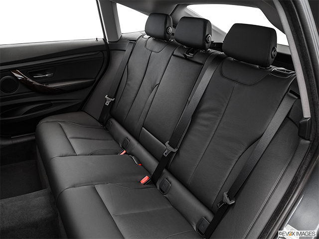 2015 BMW 3 Series | Rear seats from Drivers Side