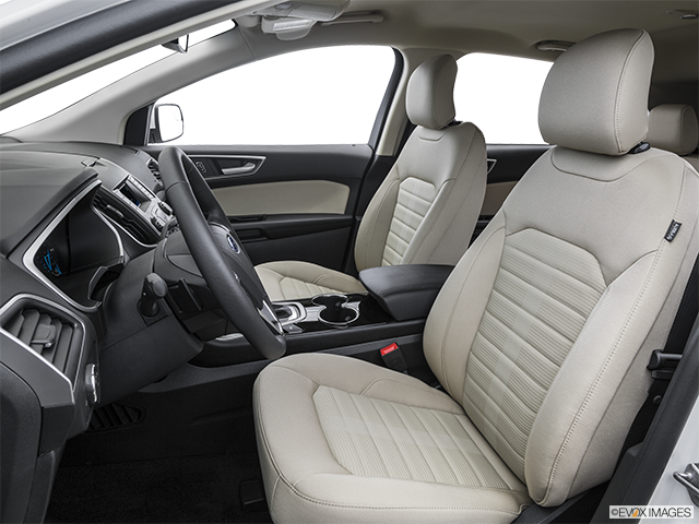2015 Ford Edge | Front seats from Drivers Side
