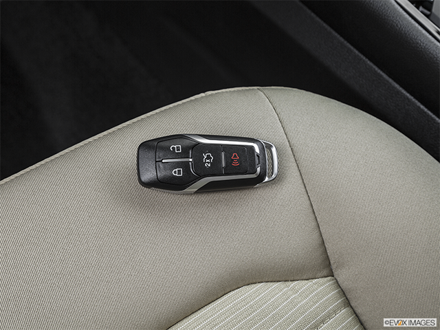 2015 Ford Edge | Key fob on driver’s seat