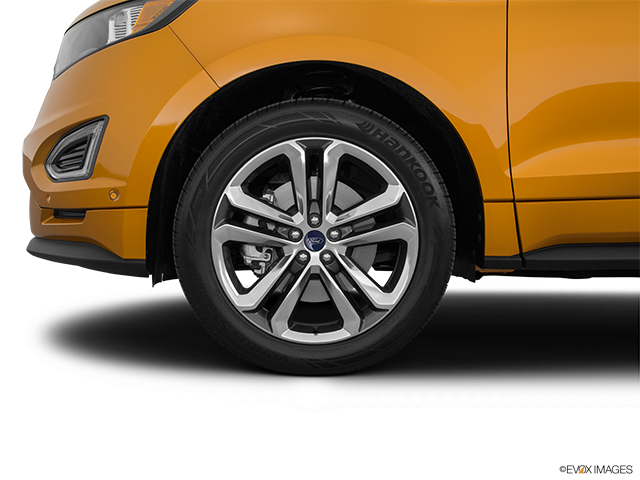 2015 Ford Edge | Front Drivers side wheel at profile