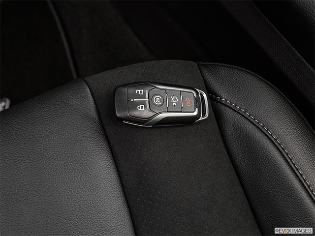 2015 Ford Edge | Key fob on driver’s seat