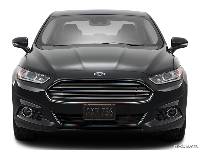 2016 Ford Fusion | Low/wide front