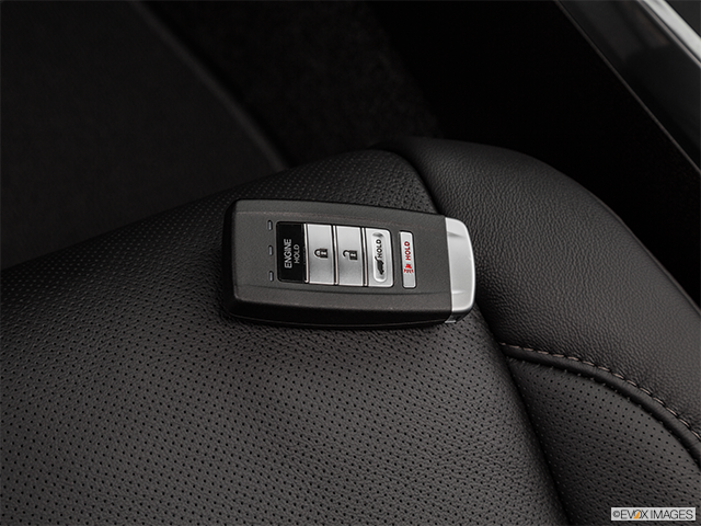 2016 Acura MDX | Key fob on driver’s seat