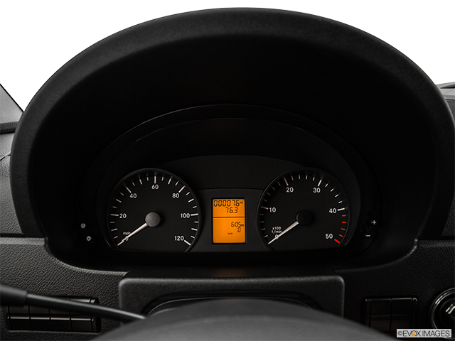 2015 Mercedes-Benz Sprinter Van | Speedometer/tachometer