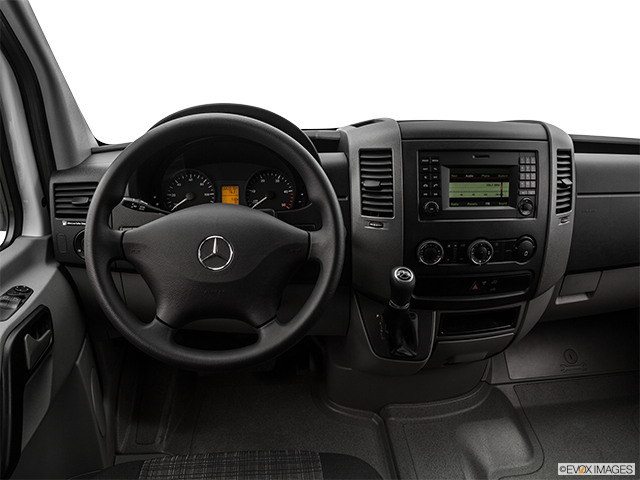 2015 Mercedes-Benz Sprinter Fourgon | Steering wheel/Center Console